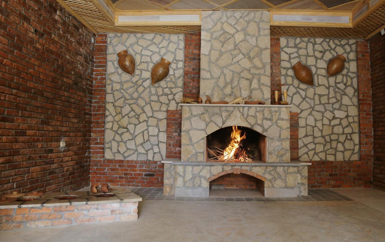 Hotel Shogi Zugdidi Kültér fotó