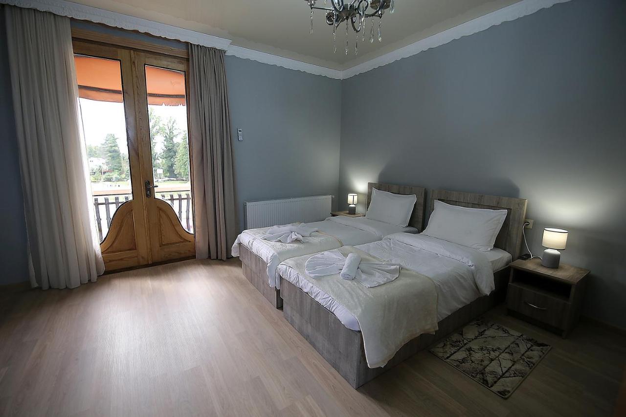 Hotel Shogi Zugdidi Kültér fotó